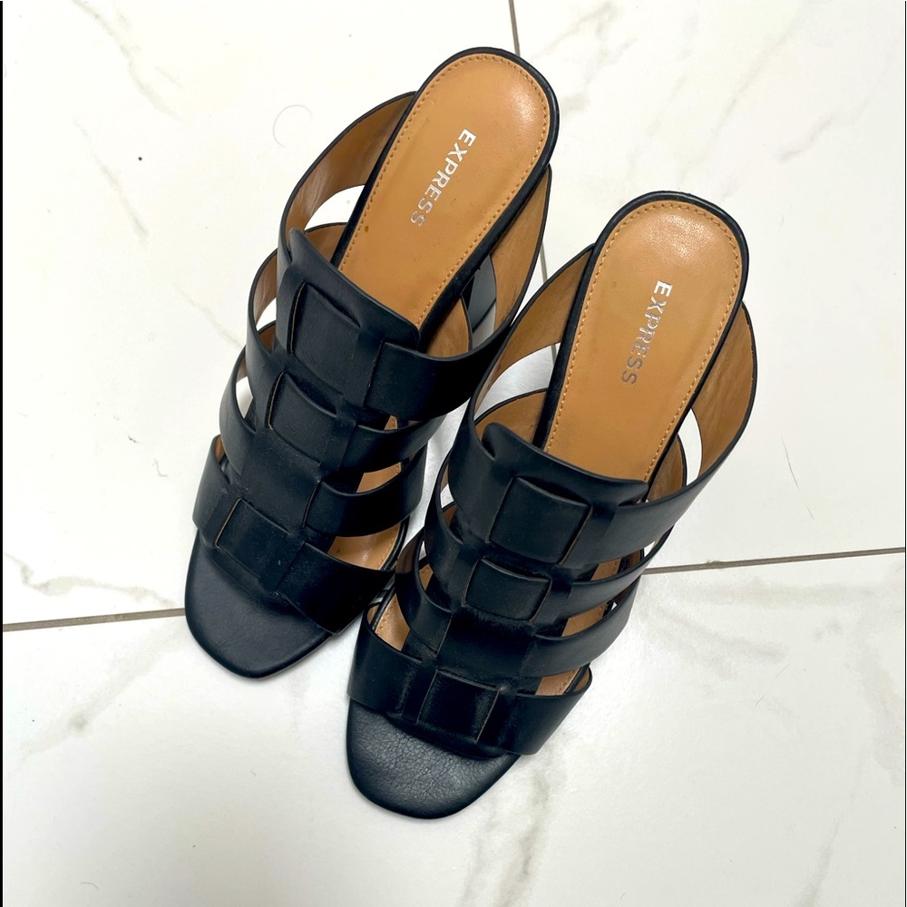 Like New with sticker! Express size 7 chunky heel - Picture 2 of 5